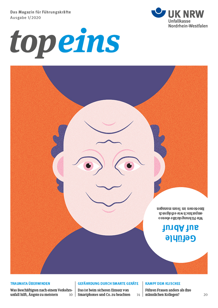 Das Cover des Magazins 'topeins' der Unfallkasse Nordrhein-Westfalen zeigt eine große, einfache Illustration eines lächelnden Gesichts. Der Hintergrund ist geteilt in Orange und Blau. Oben links der Magazintitel und oben rechts das Logo der Unfallkasse NRW. Themen der Ausgabe sind Traumata überwinden, Gefährdung durch smarte Geräte und Klischees im Berufsalltag. Unter der Illustration ein Sprechblasen-Element mit einer Frage zur Wahrnehmung von Frauen und Männern bei der Arbeit.