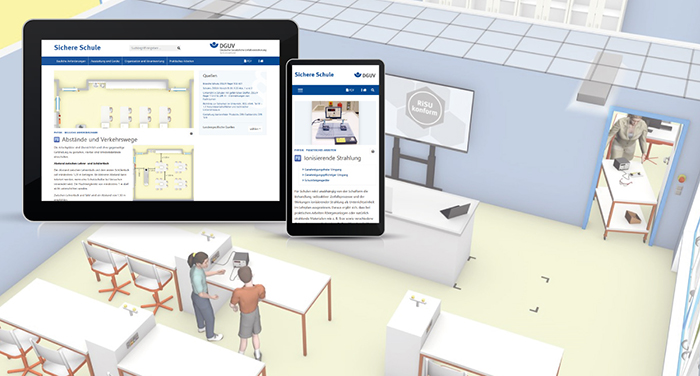 Das Bild zeigt eine digitale 3D-Darstellung eines Klassenzimmers mit zwei Tablets in der Vordergrundansicht. Die Tablets zeigen Webseiten der Unfallkasse NRW, jeweils mit Informationen zu Abständen und Unterweisungen sowie zur barrierefreien Planung. Im Raum sind Schüler dargestellt, Schreibtische und eine Lehrkraft, die an einer interaktiven Tafel arbeitet. Das Bild thematisiert Arbeitsschutz und Prävention in Schulen, indem digitale Lösungen zur Verbesserung der Sicherheit präsentiert werden.